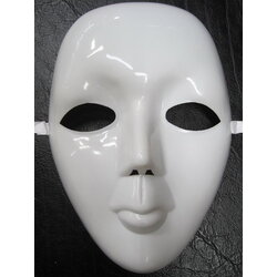 หน้ากากหน้าขาว