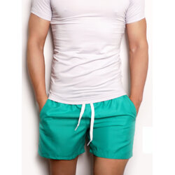 กางเกงขาสั้นชายหาด เขียว