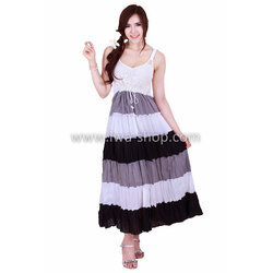 ชุดเดรสโครเชต์สลับสี ดำขาว ชุดถักโครเชต์ ชุดเดรสฮาวาย ชุดฮาวายน่ารัก ชุดเที่ยวทะเล ชุดเดรสไปทะเล น่ารักๆ maxi dress ทะเล