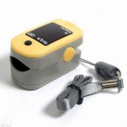 เครื่องวัดออกซิเจนปลายนิ้ว Fingertip ยี่ห้อ ChoiceMed รุ่น MC300C1