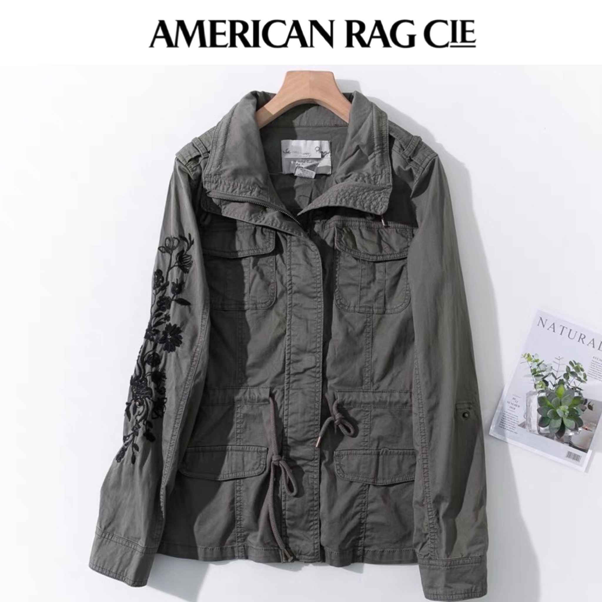 American rag cie เสื้อนอกเขียวทหาร เสื้อแจ็คเก็ต แนวทหาร แพทเทิน สวย เท่ห์ มาก แบรนด์ American rag cieสำเนา สำเนา เขียวเทา