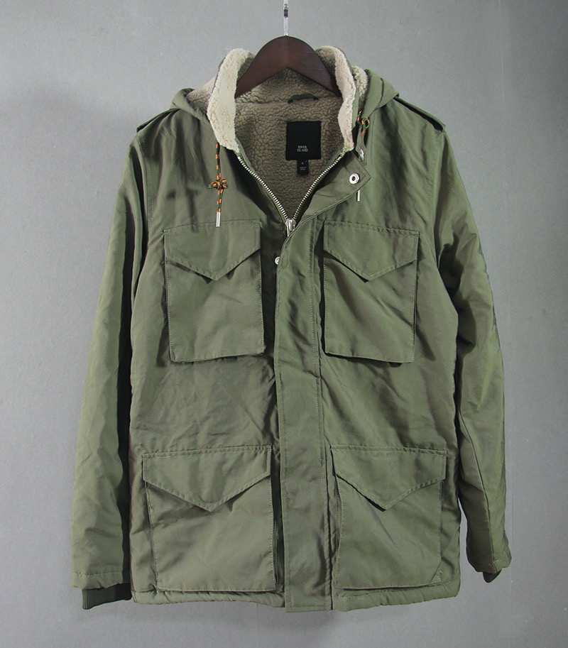 River Island เสื้อทหาร เสื้อฮู้ด เสื้อนอกแนวทหาร แพทเทินสวย เท่ห์มาก คะ ลายพราง
