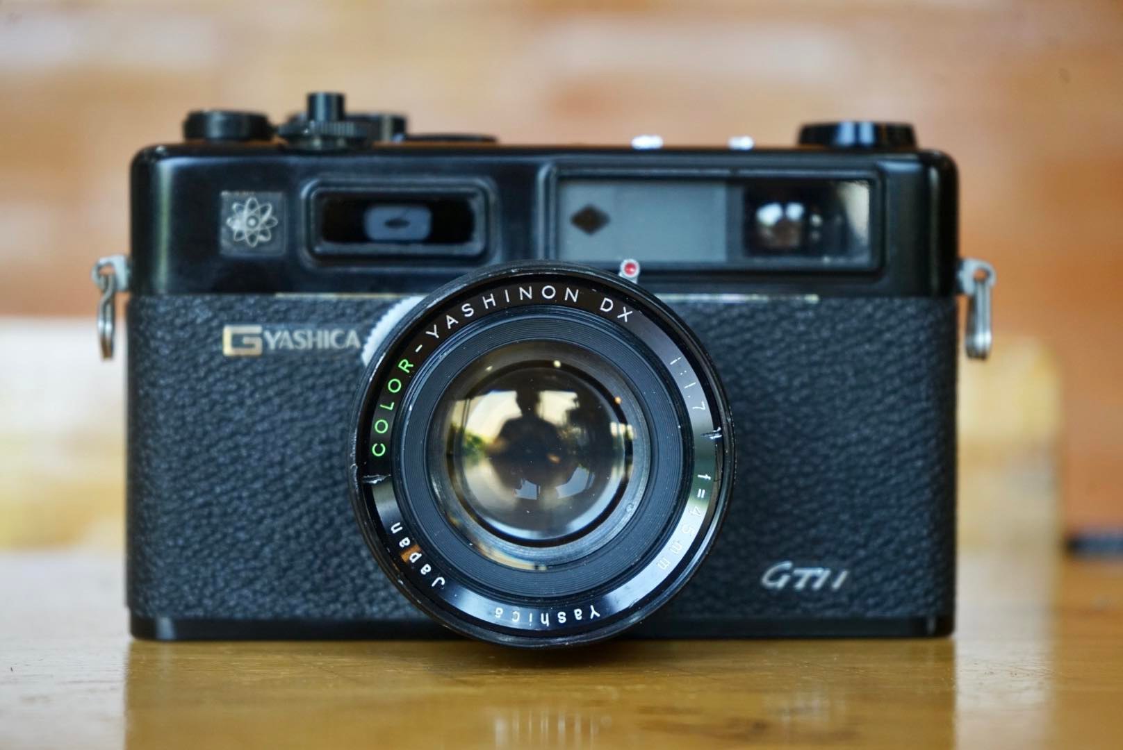 YASHICA ELECTRO35 GTN YASHICA COLOR YASHINON DX 45MM.F1.7