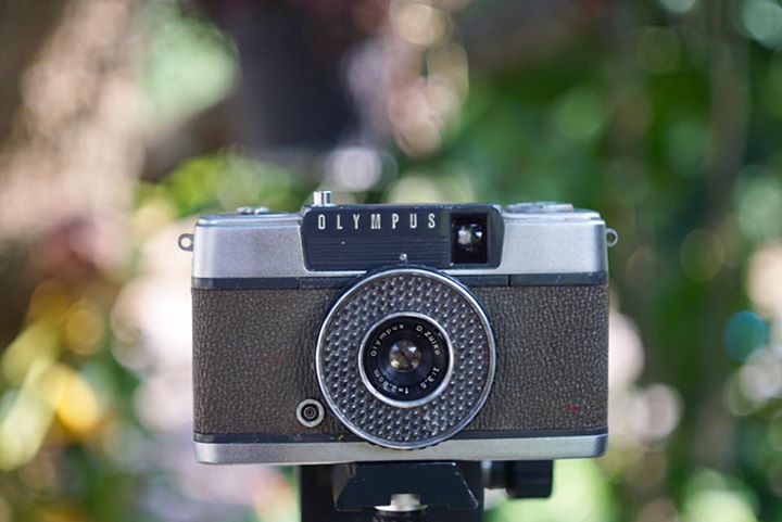 OLYMPUS PEN EE OLYMPUS D.ZUIKO 28MM.F3.5