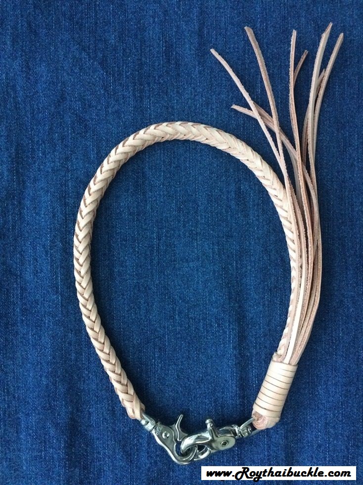 สายถักหนัง 9 เส้น ฟอกฝาด หัวเกี่ยวก้ามปูเงิน เส้นยาว 40 cm