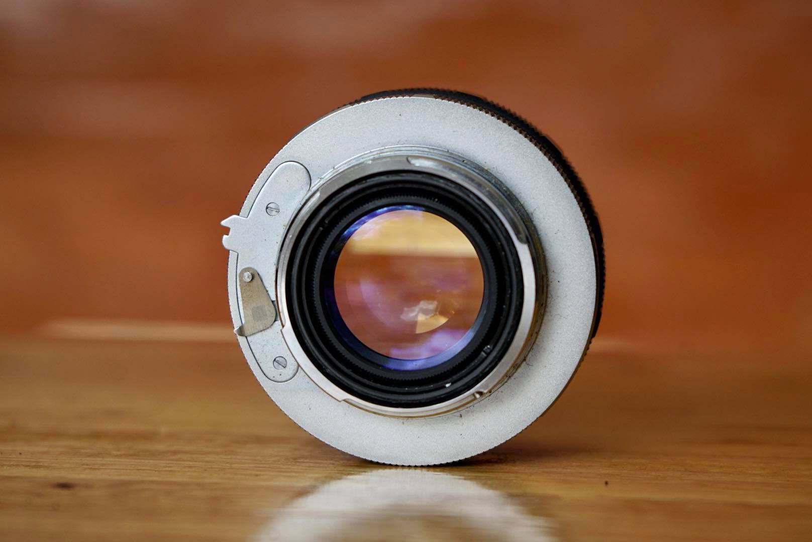 KONISHIROKU HEXANON 52MM.F1.8 KONICA F MOUNT