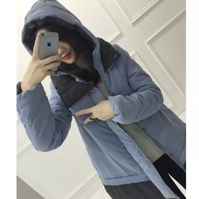 เสื้อกันหนาว เสื้อโค้ท กันหนาวบุนวม สีฟ้าพาสเทล หมวกฮูท แต่งขนเฟอร์ (เฟอร์ถอดได้คะ) สวย น่ารักมากคะ
