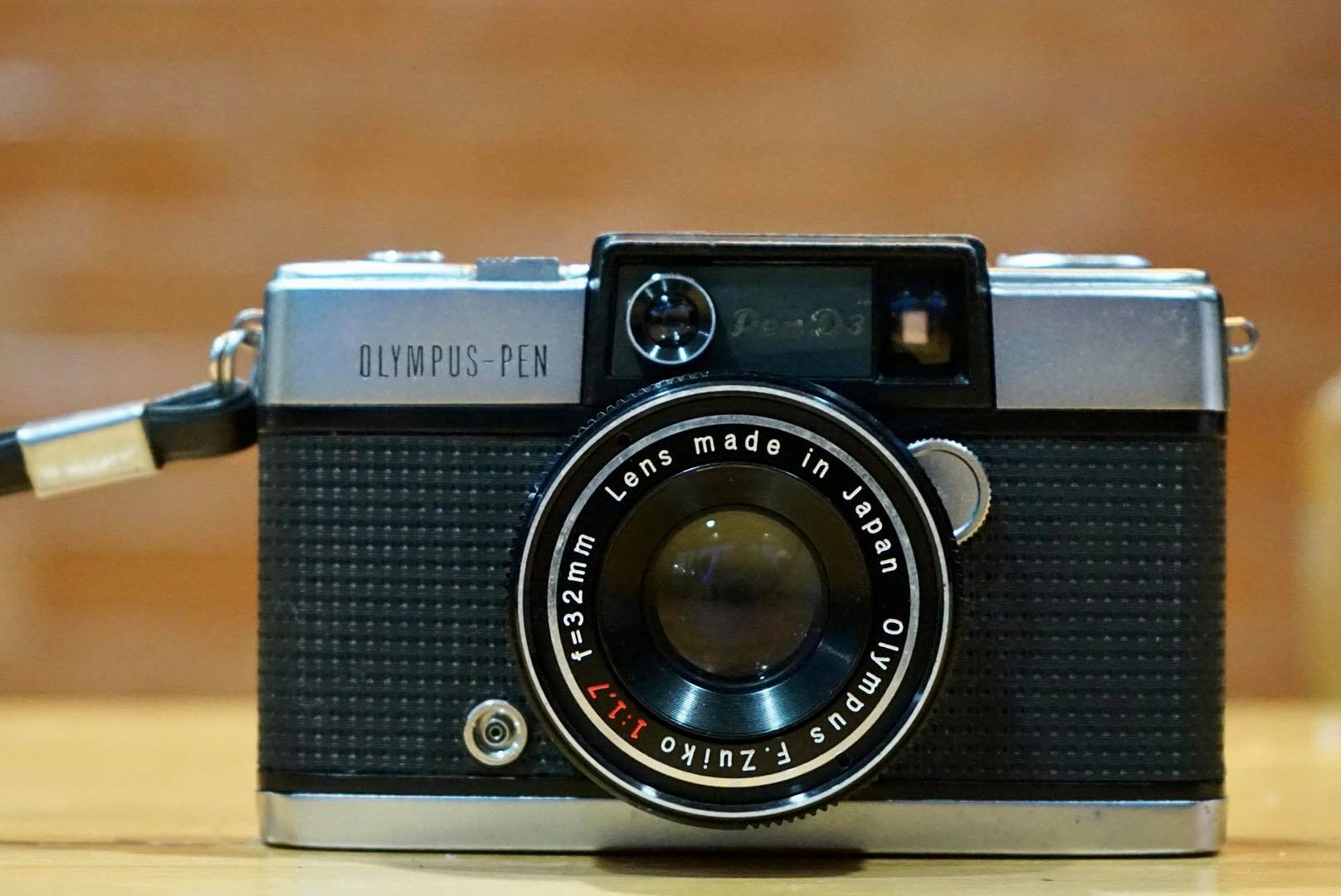 OLYMPUS PEN D3 OLYMPUS F ZUIKO 32MM.F1.7