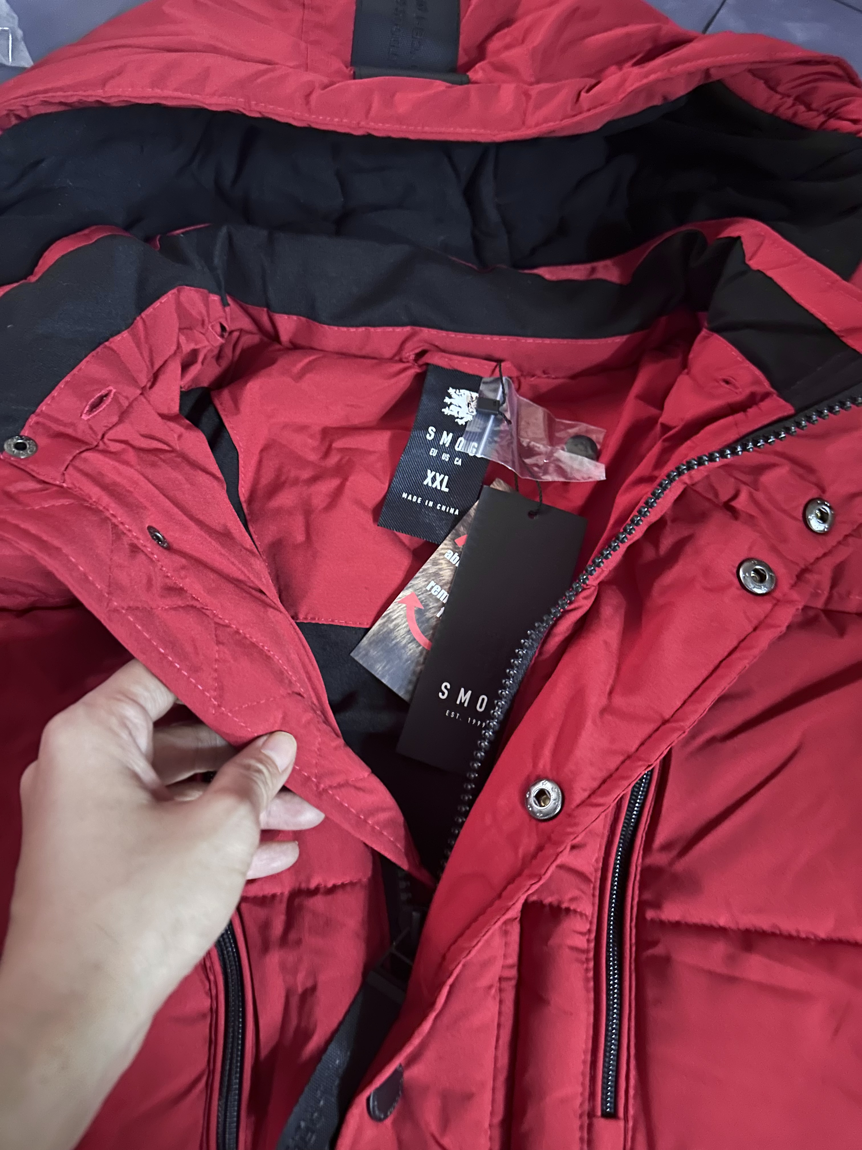 เสื้อกันหนาว เสื้อฮู้ดเฟอร์ บุนวมอุ่น สีขาว แบรนด์ SMOG (padded puffer coat ขาว