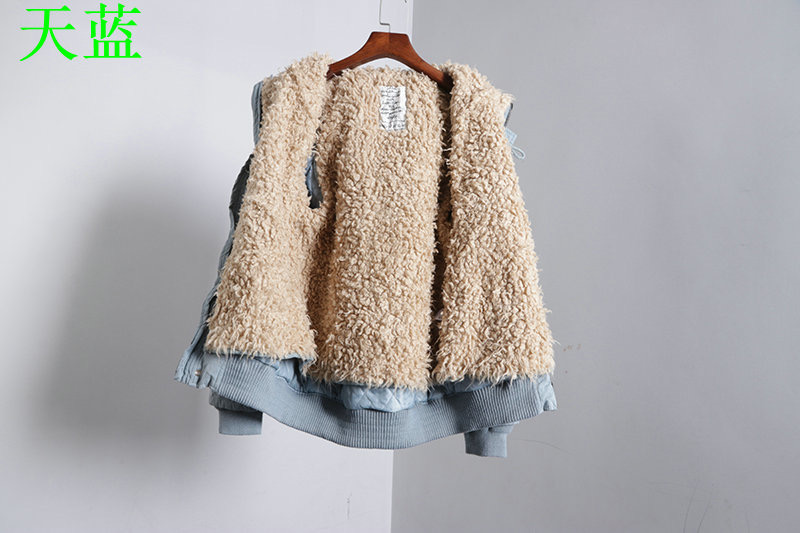 เสื้อกันหนาว ติดฮูท เสื้อcoat แบรนด์ดัง ญี่ปุ่น MOUSSY japan แต่งซับขนอุ่นด้านใน (ขนด้านในถอดใส่ได้ทั้งชิ้นเลยคะ )