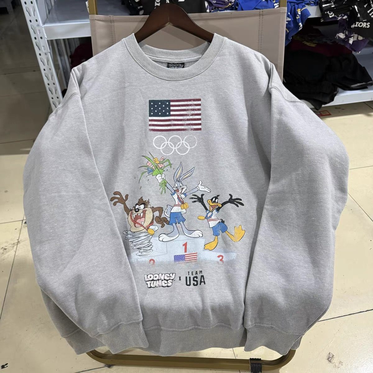 เสื้อสเวตเตอร์ กันหนาว DISNEY เสื้อLooney tunes มิคกี้ Mickey mouse งานสกรีน Disney แท้ สำเนา สำเนา สำเนา สำเนา เทา