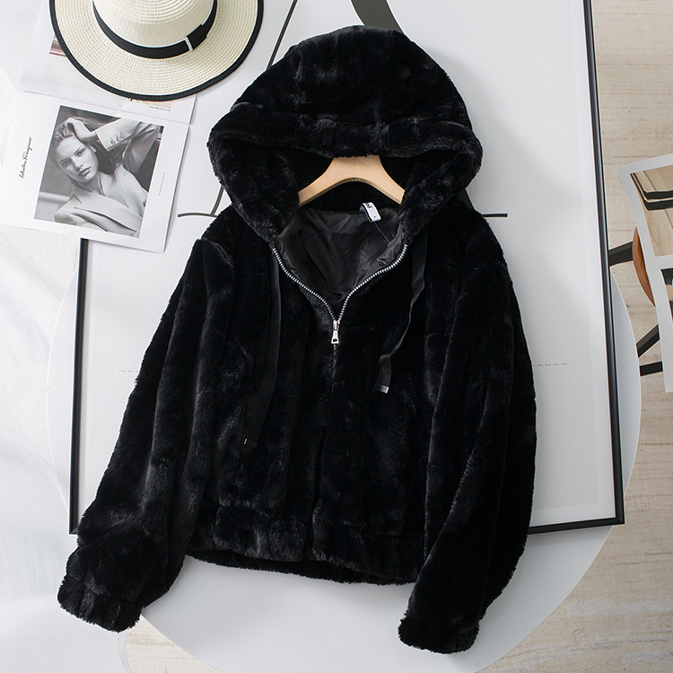 Page one เสื้อเฟอร์กันหนาว หมวกฮู้ด เสื้อขน Fluffy coat แบรนด์ page One ดำ