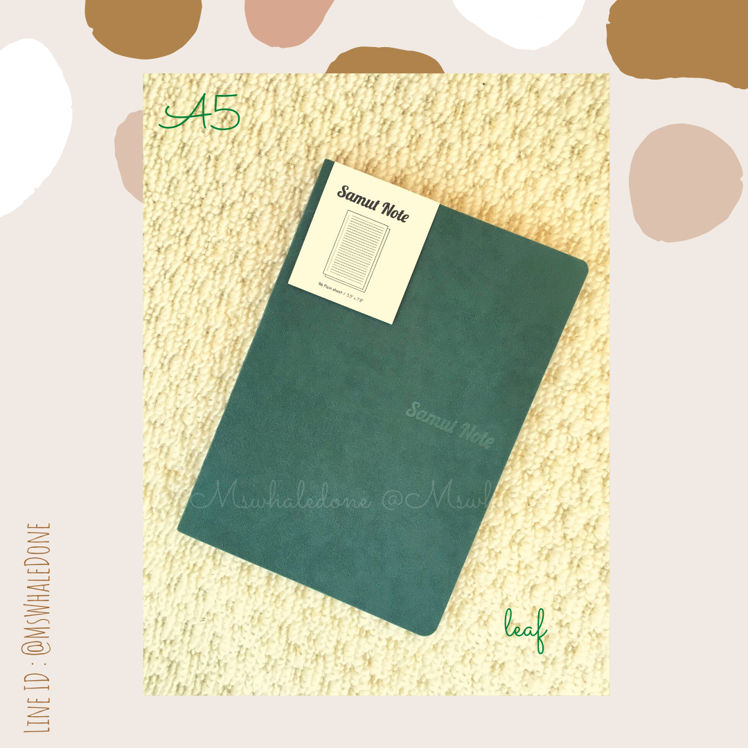 (ซื้อ4แถม1คละได้) ฟรี! แพคพร้อมแจกเทศกาลต่างๆ สมุดปกนุ่มละมุนA5 มีเส้น มี4สีพื้นคลาสสิคให้เลือก กระดาษไส้ในถนอมสายตา