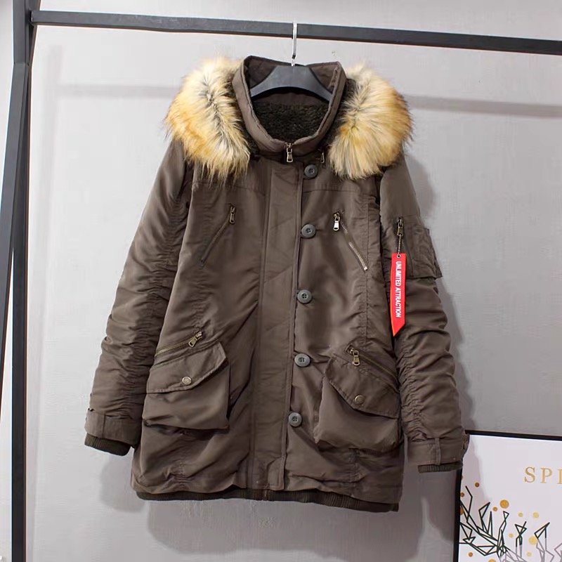 Private pause เสื้อโค้ทฮู้ดกันหนาว เสื้อปาร์กา parka สีเขียว แบรนด์ PRIVATE PAUSE (JAPAN) แต่งเฟอร์ (ฮู้ด& ขนเฟอร์ ถอดได้ทุกชิ้นค่ะ) เขียว