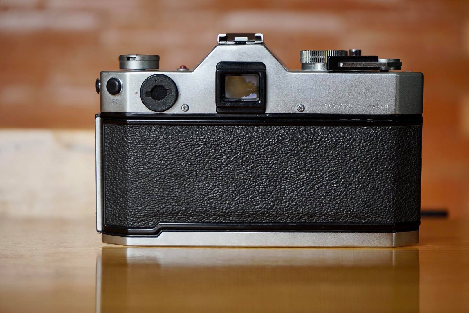 YASHICA TL ELECTRO X YASHICA AUTO YASHINON 50MM.F2