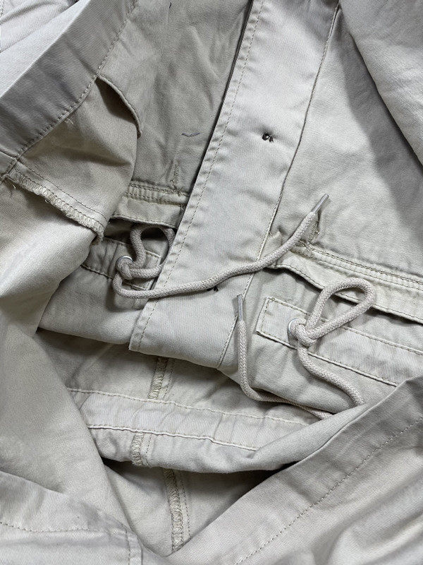 Kensie เสื้อเขียวทหาร เสื้อนอกแนวทหาร แบรนด์KENSIE JEANS (canada )แพทเทินสวย เท่ห์มาก คะ Size S/M/L/XL เขียว