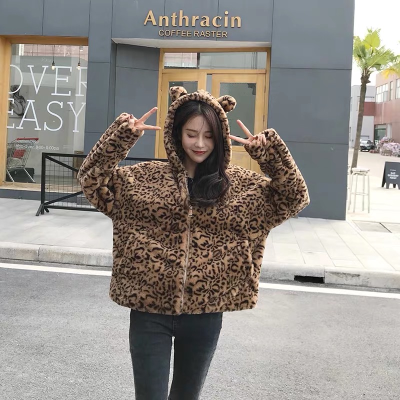 เสื้อเฟอร์กันหนาว ลายเสือ หมวกฮู้ด เสือ เสื้อคลุมขน ลายเสือ ขนนิ่มฟู นุ่มมากคะ สำเนา ลายเสือ