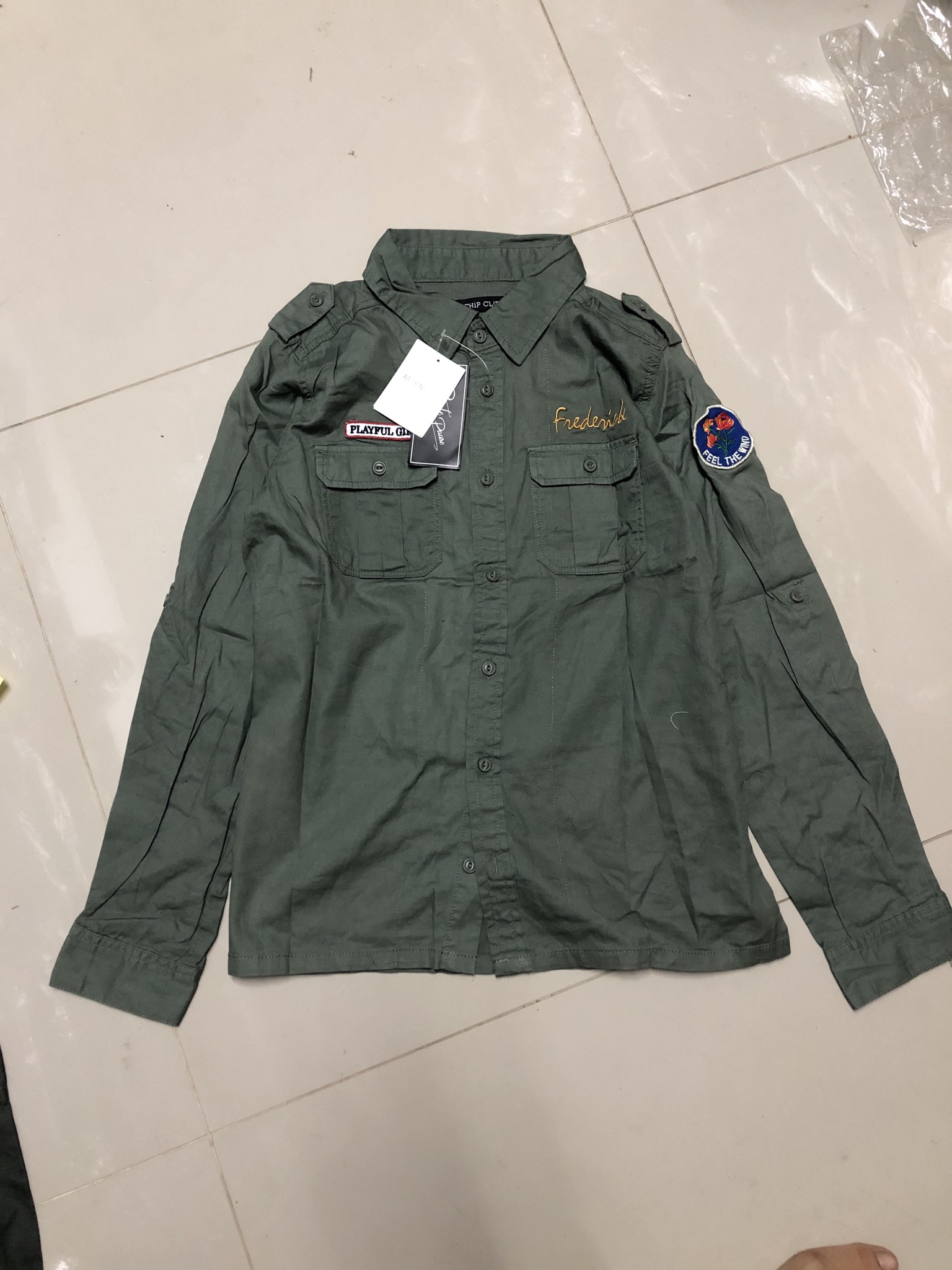 Chip clip เสื้อเขียวทหาร เสื้อนอก เสื้อเชิ้ตเขียวทหาร แนวทหาร แบรนด์CHIP CLIP (Japan) แพทเทินสวย เท่ห์มาก คะ สำเนา สำเนา เขียว