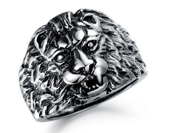 แหวน Stainless Steel แท้ แหวนผู้ชาย แนว ร็อค พั้งค์ แหวน แกะลาย หน้าสิงโต ดูเกรงขาว แหวนสีเงิน สวย ๆ ของขวัญให้แฟน เท่ ๆ 905858