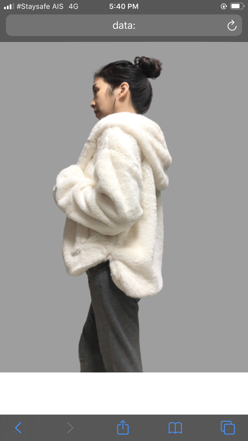 Forever21 เสื้อเฟอร์กันหนาว หมวกฮู้ด เสื้อขน แบรนด์ forever21 (FLUFFY COAT) ขาว