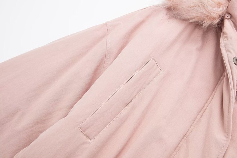 เสื้อโค้ทฮูท BERSHKAกันหนาว Parka สีชมพูอ่อน แต่งขนเฟอร์ ซับขนอุ่นด้านใน (เฟอร์ & ขนอุ่นด้านใน ถอดได้คะ) ดลบได้เลยคะ Size XS/S/M/ L/XL/XXL เขียว