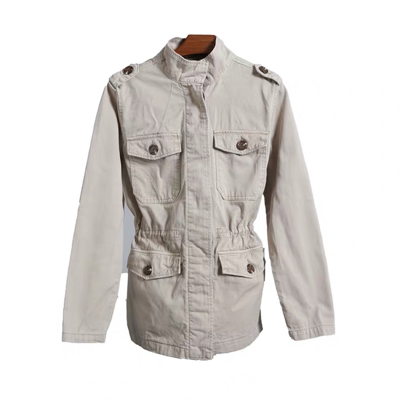 Kensie เสื้อเขียวทหาร เสื้อนอกแนวทหาร แบรนด์KENSIE JEANS (canada )แพทเทินสวย เท่ห์มาก คะ Size S/M/L/XL เขียว