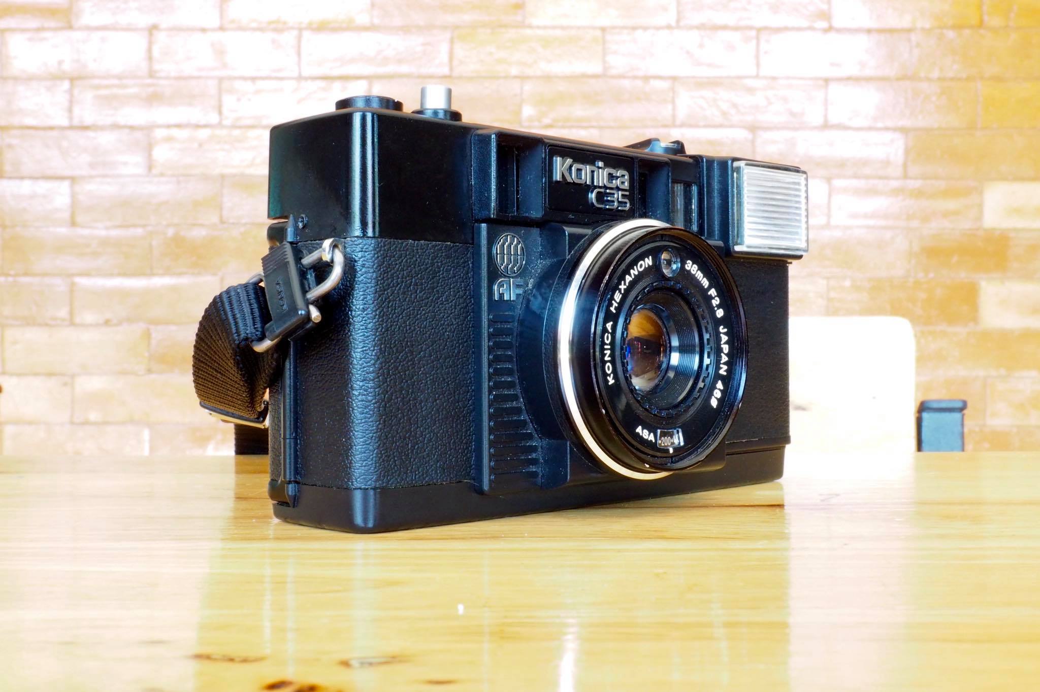 KONICA C35 AF KONICA HEXANON 38MM.F2.8