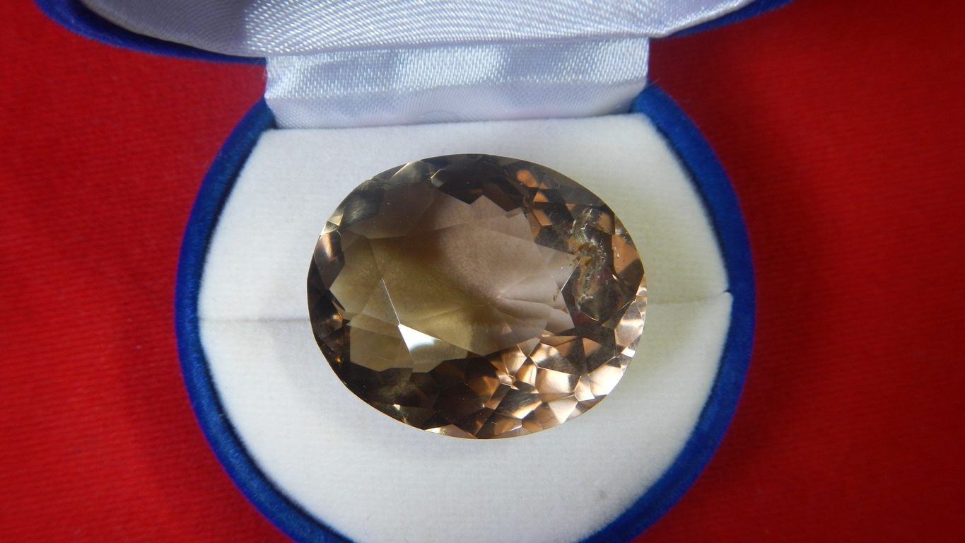 สโมคกี้ควอทซ์ เม็ดใหญ่ราคาเบาเบา