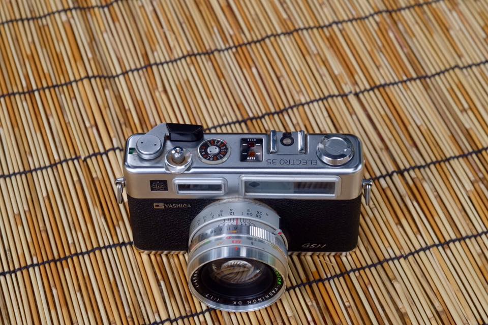 Yashica Electro 35 GSN COLOR YASHINON DX 45MM. F1.7