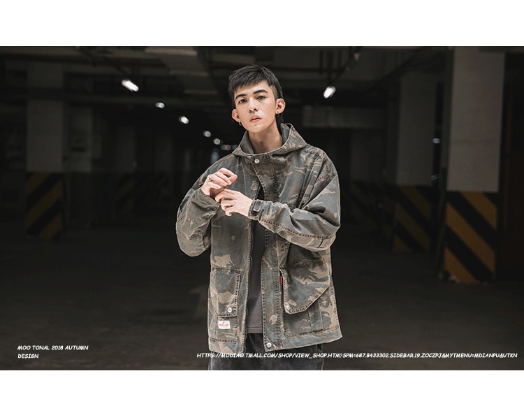เสื้อฮู้ดลายพราง ทหาร เสื้อแจ็คเก็ตลายพราง เสื้อนอก แนวทหาร แพทเทินสวย เท่ห์ มาก คะ ลายพราง