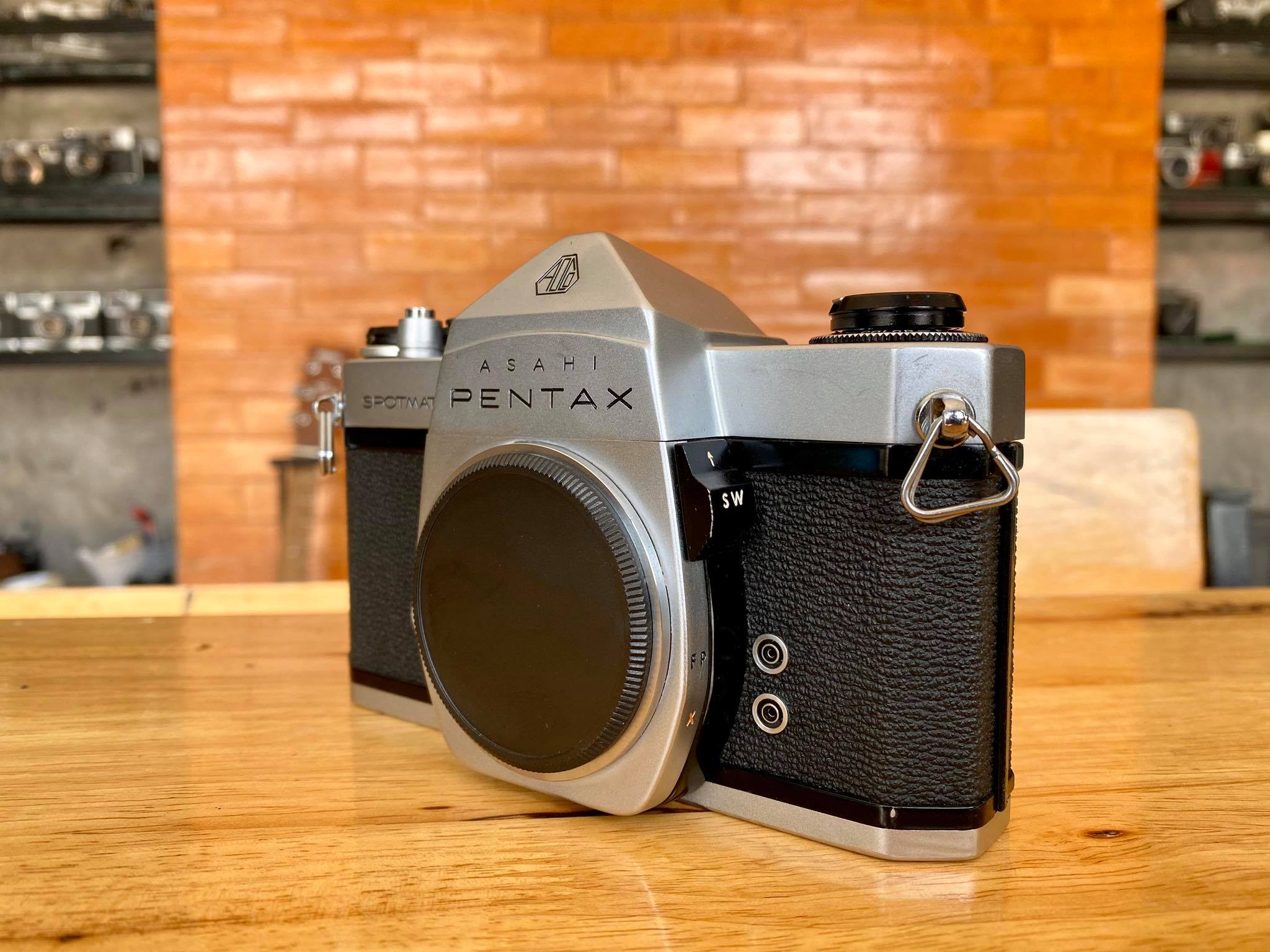 ASAHI PENTAX SPOTMATIC SP(BODY) M42 MOUNT