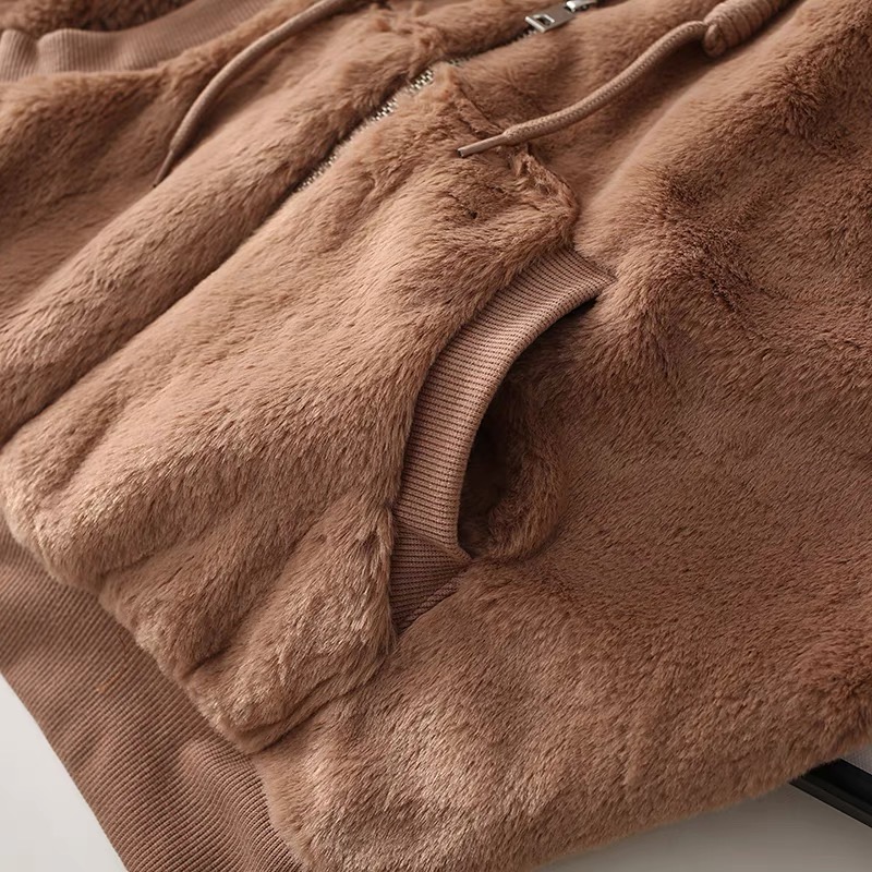 เสื้อเฟอร์กันหนาว หมวกฮู้ด เสื้อขน Fluffy coat แบรนด์ JOLIES & JOY ดำ