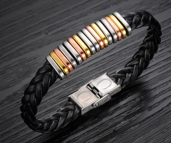 สร้อยข้อมือผู้ชาย กำไลข้อมือ ผู้ชาย สายหนังแท้ สีดำ ถักหนา แน่น ร้อยด้วย Stainless Steel แท้ สีเงิน ทอง นาก สร้อยข้อมือให้แฟน สุดหรู 45930