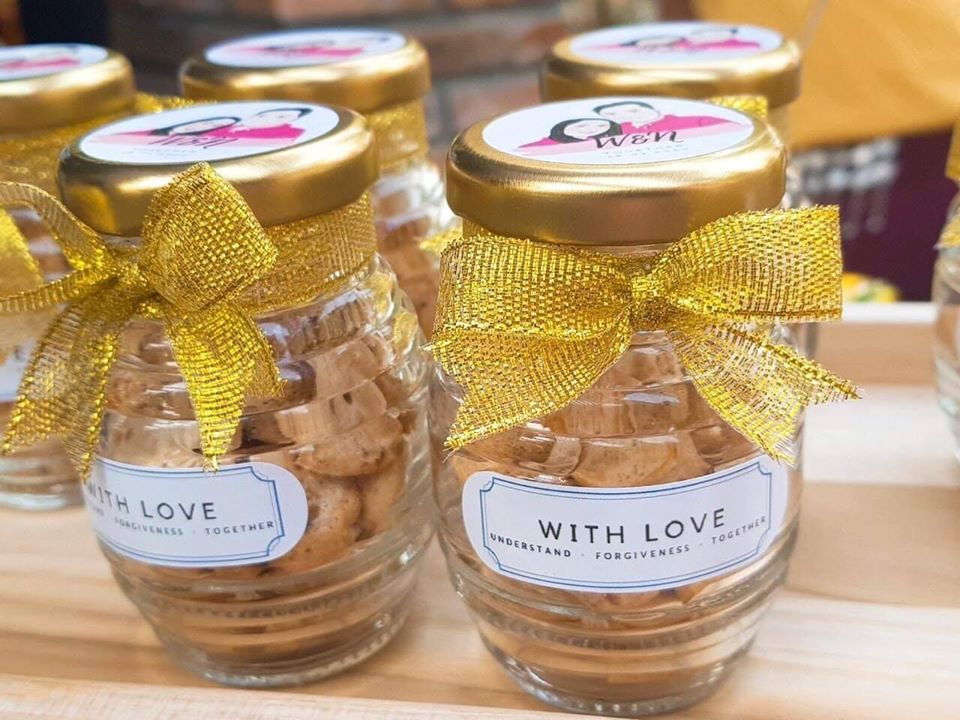 รีวิวลูกค้า ขวดแก้วชำร่วย คุ๊กกี๊ (Gift wedding)