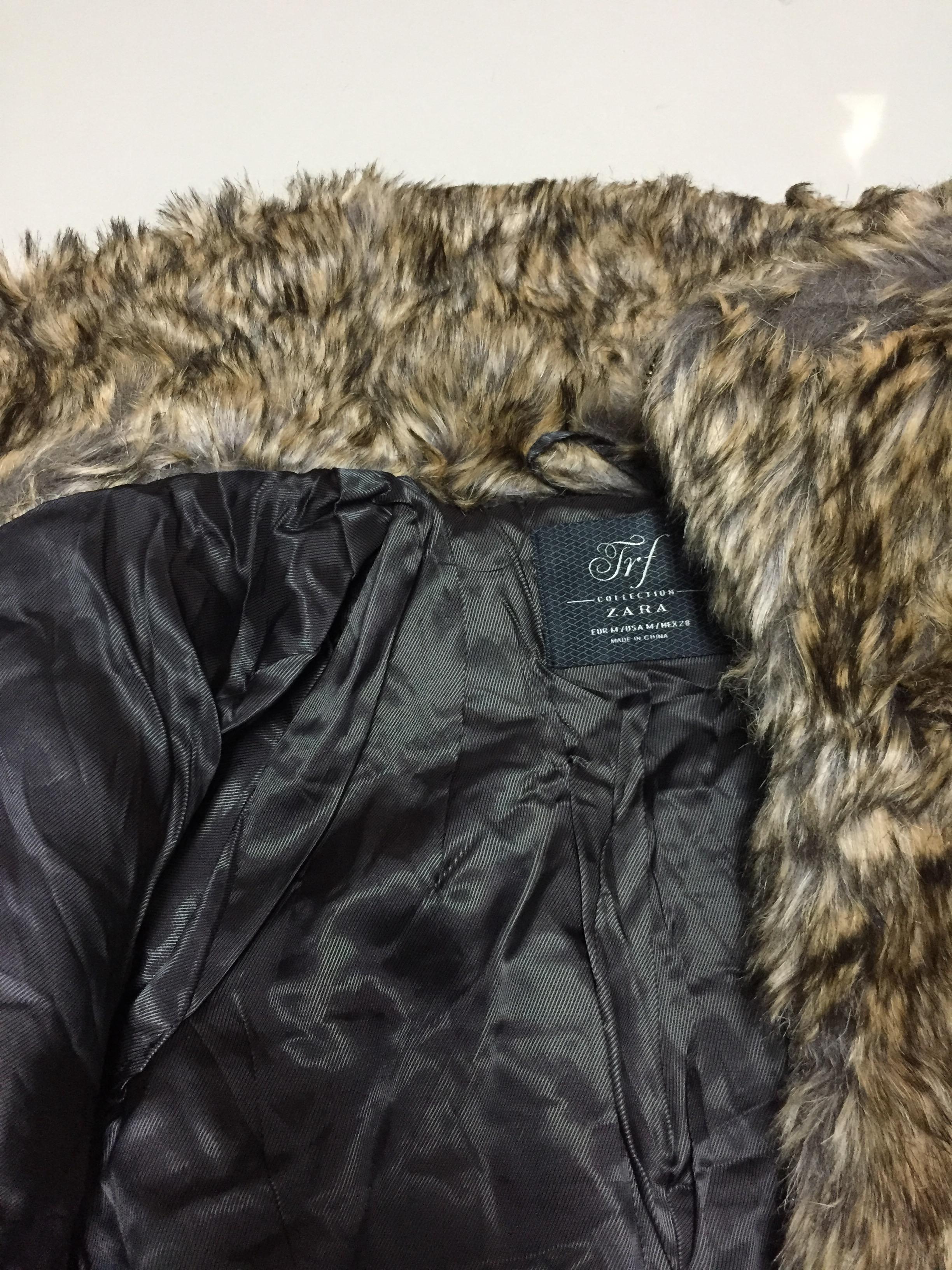 Zara เสื้อโค้ทเฟอร์ โค้ทขนสัตว์ แบรนด์เนม ZARA สีน้ำตาล ขนนุ่ม งานสวย พรีเมี่ยมมากเลยคะ งานช็อปแท้100% คะ SIe S/M/L น้ำตาล
