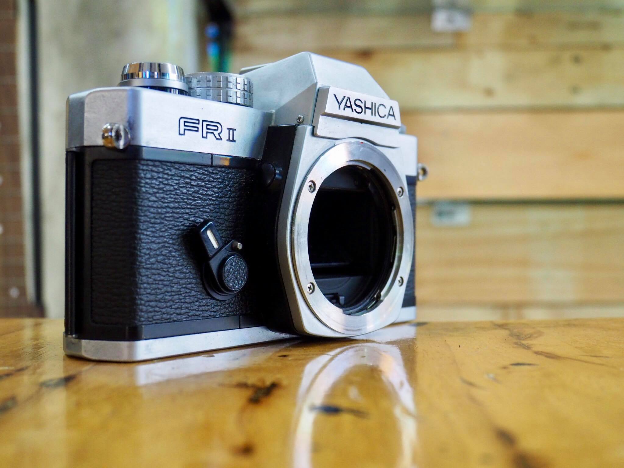YASHICA FR II
