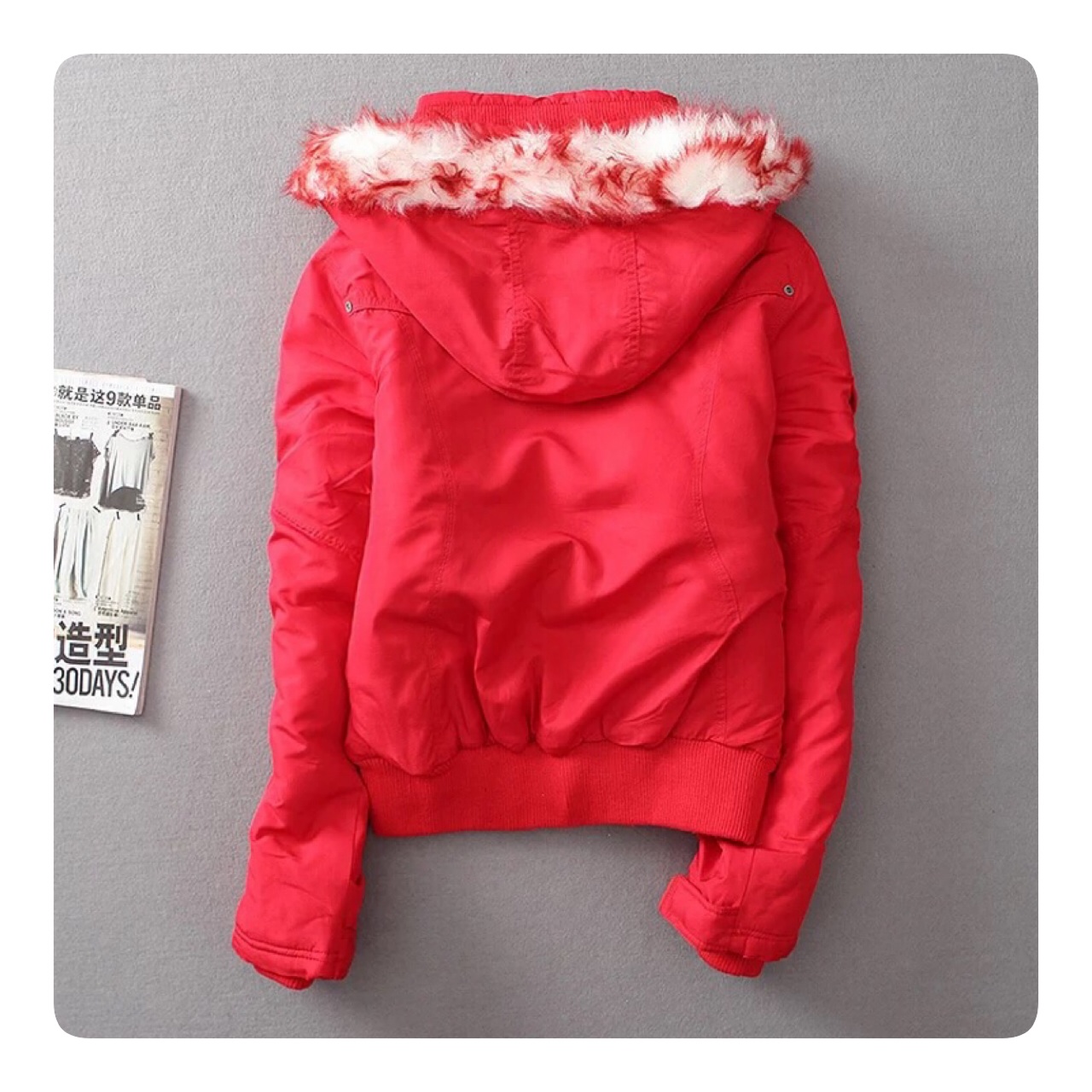 เสื้อกันหนาว แบรนด์เนม ESPRIT SPORT เสื้อหนาวบุนวม เสื้อเล่นสกี สีขาว แต่งหมวกฮูท ติดเฟอร์ปลายหมวก Size S/m/L