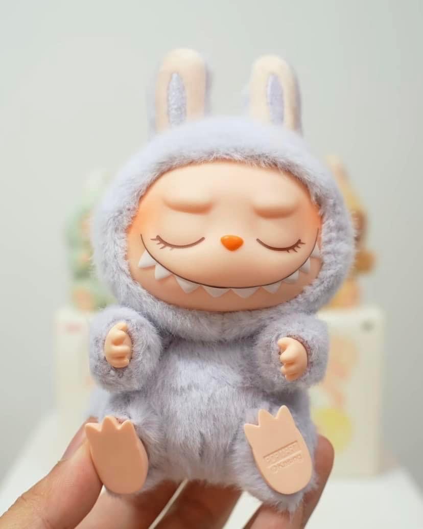 POP MART LABUBU MACARON V2 THE MONSTERS - Have a Seat Vinyl Plush MACARON.V2