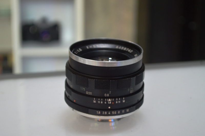 MINOLTA AUTO ROKKOR-PF 55MM.F1.8 MD MOUNT