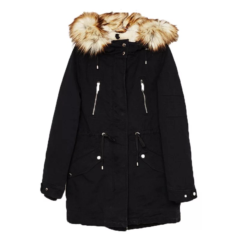 เสื้อโค้ทฮูท BERSHKAกันหนาว Parka สีเขียวแต่งขนเฟอร์ ซับขนอุ่นด้านใน (เฟอร์ & ขนอุ่นด้านใน ถอดได้คะ) งานสวย บุนวมอุ่น ใส่ติดลบได้เลยคะ Size XS/S/M/ L เขียว