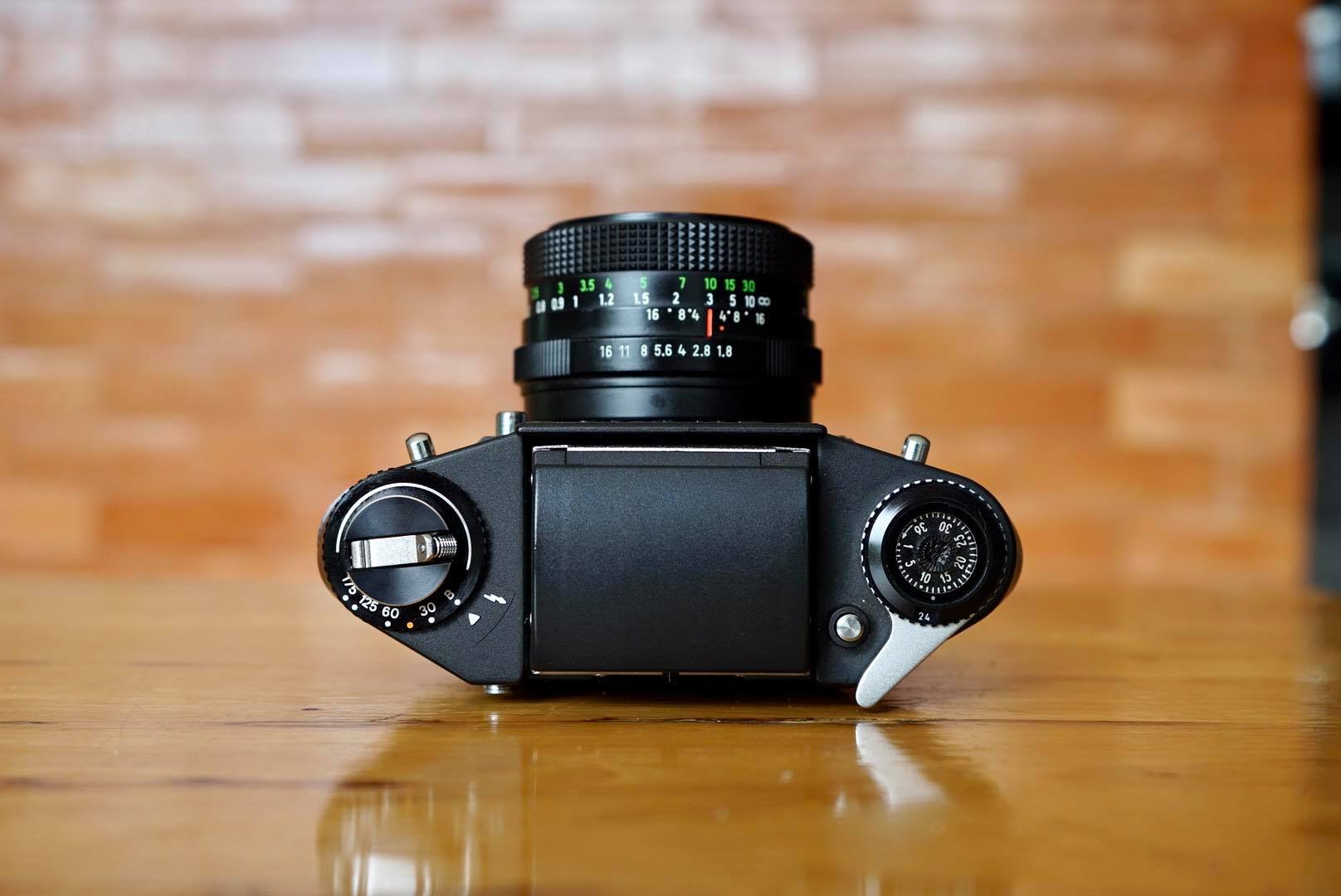 EXA 1c ボディ PENTACON Ihagee Exa 1c (1985) - mike eckman dot com