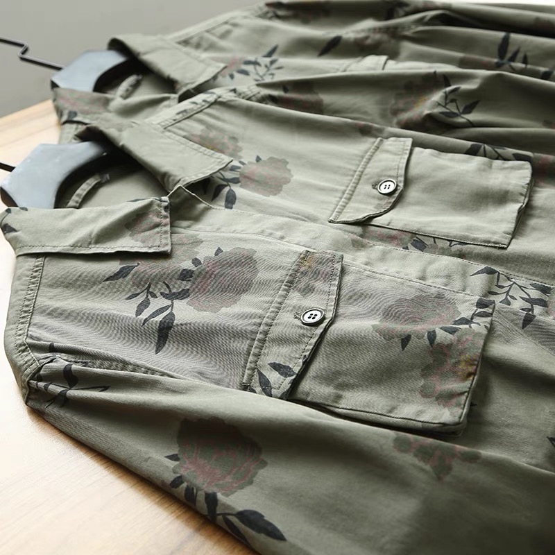 H&m เสื้อทหาร เสื้อเขียวทหาร ลายดอก เสื้อนอกแนวทหาร H&M (ตัดป้าย) แพทเทินสวย เท่ห์มาก คะ Size M สำเนา สำเนา เขียว