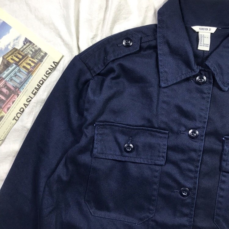 Forever21 เสื้อทหาร เสื้อฮู้ดน้ำเงินกรมทหาร เสื้อนอกแนวทหาร Forever21 แพทเทินสวย เท่ห์มาก น้ำเงินกรม