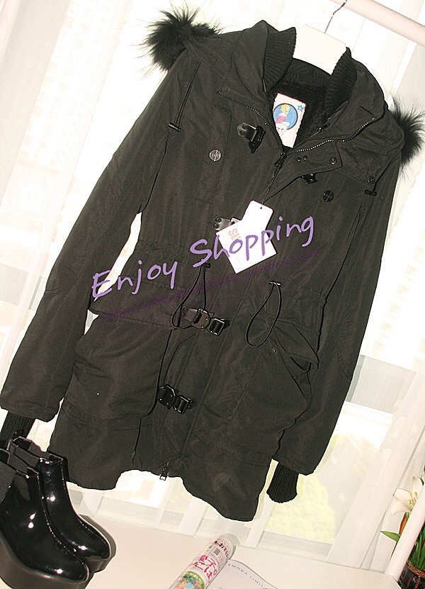 เสื้อกันหนาว เสื้อคลุมกันหนาว เสื้อโค้ด coat ตัวยาว สีเขียวทหาร ติดฮูท ซับขนด้านใน แบรนด์เนมGRAIL แท้ . Size M