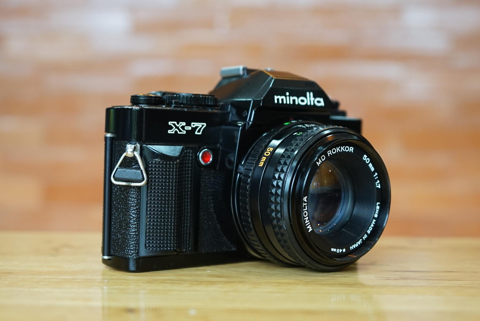 MINOLTA X-7 MINOLTA MD ROKKOR 50MM.F1.7
