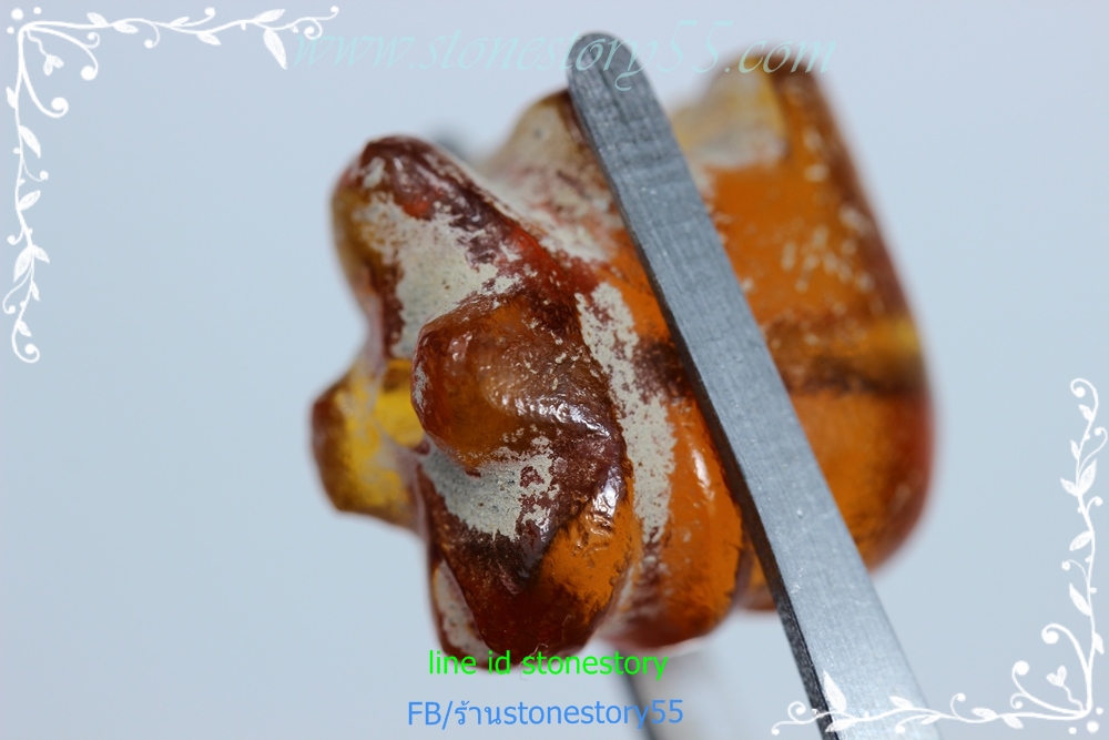 ลูกปัดแก้วแกะช้างเก่า (ขายแล้ว)