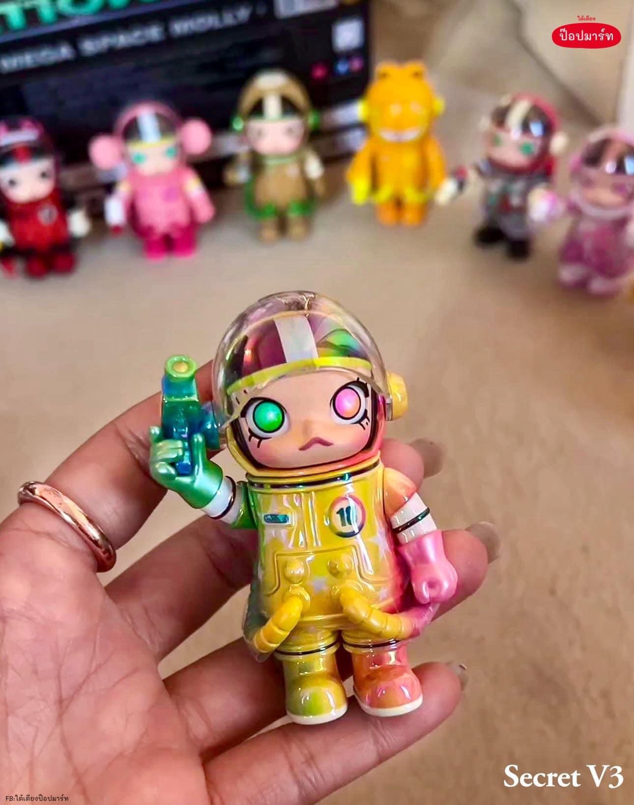 POP MART MEGA SPACE MOLLY 100% V.3 ลุ้นซีเคร็ท SERIES BLIND BOX