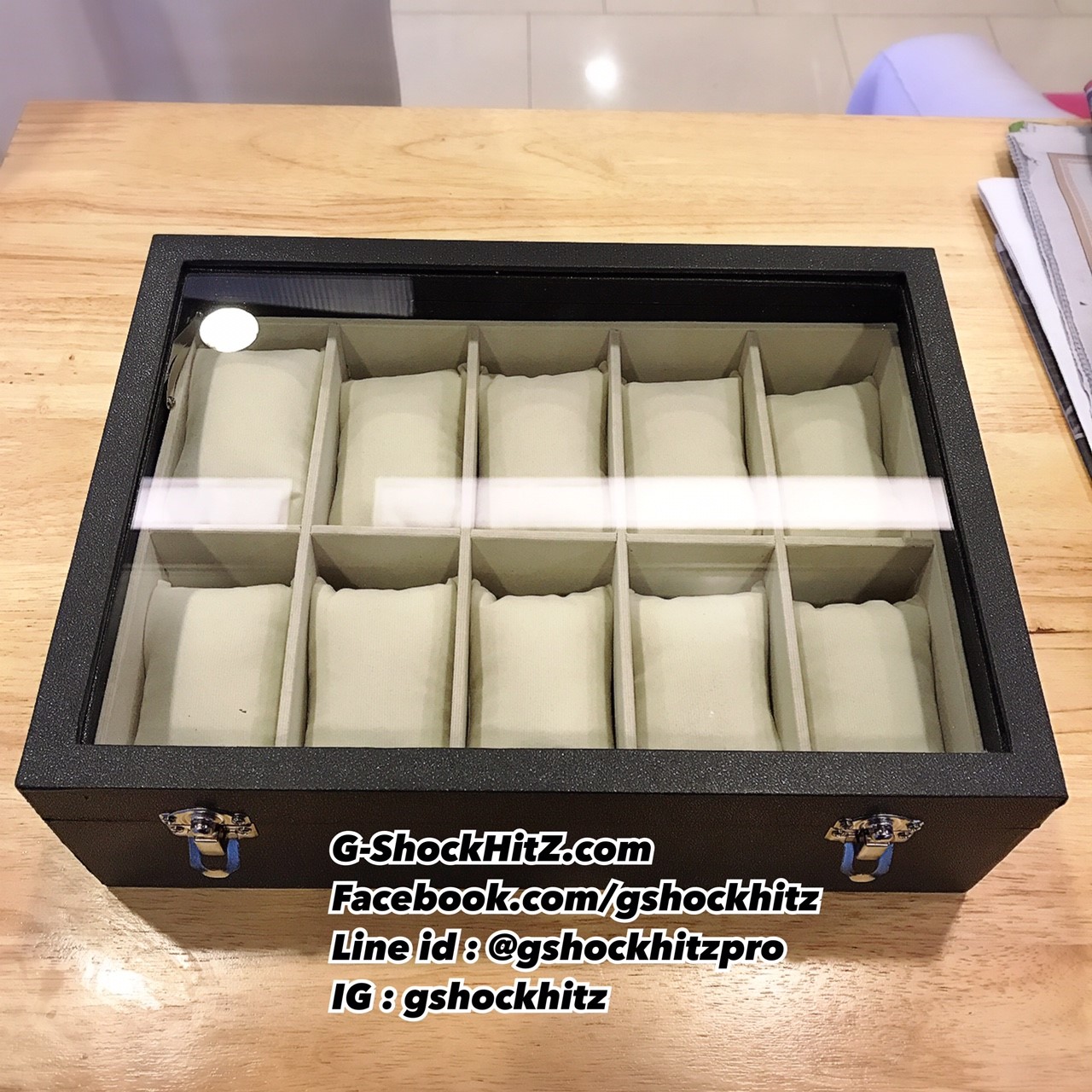 กล่องเก็บนาฬิกา 10 เรือน พร้อมส่ง กล่องนาฬิกา กล่องใส่นาฬิกา สีดำ / สีแดง / สีเทา / สีครีม