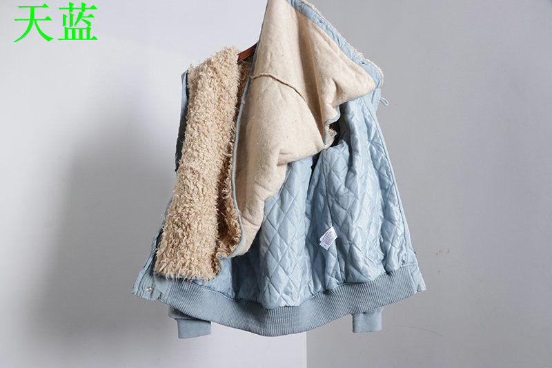 เสื้อกันหนาว ติดฮูท เสื้อcoat แบรนด์ดัง ญี่ปุ่น MOUSSY japan แต่งซับขนอุ่นด้านใน (ขนด้านในถอดใส่ได้ทั้งชิ้นเลยคะ )