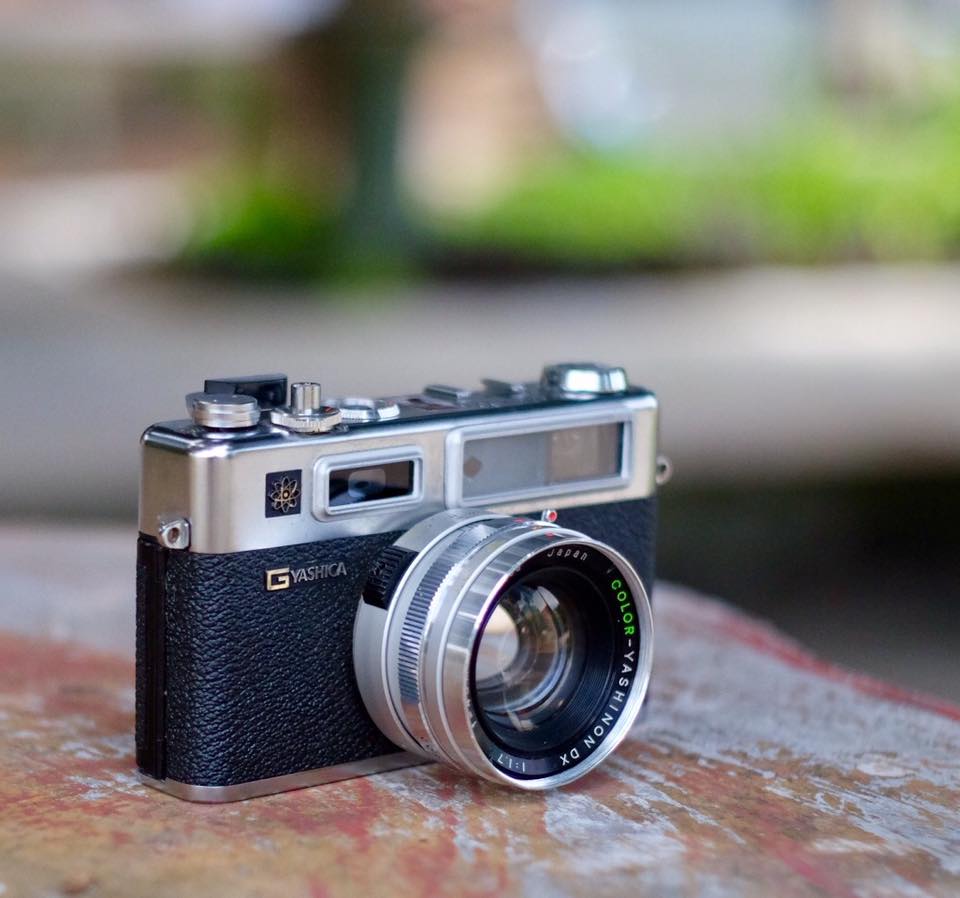 YASHICA ELECTRO 35 GS YASHICA COLOR YASHINON DX 45MM.F1.7
